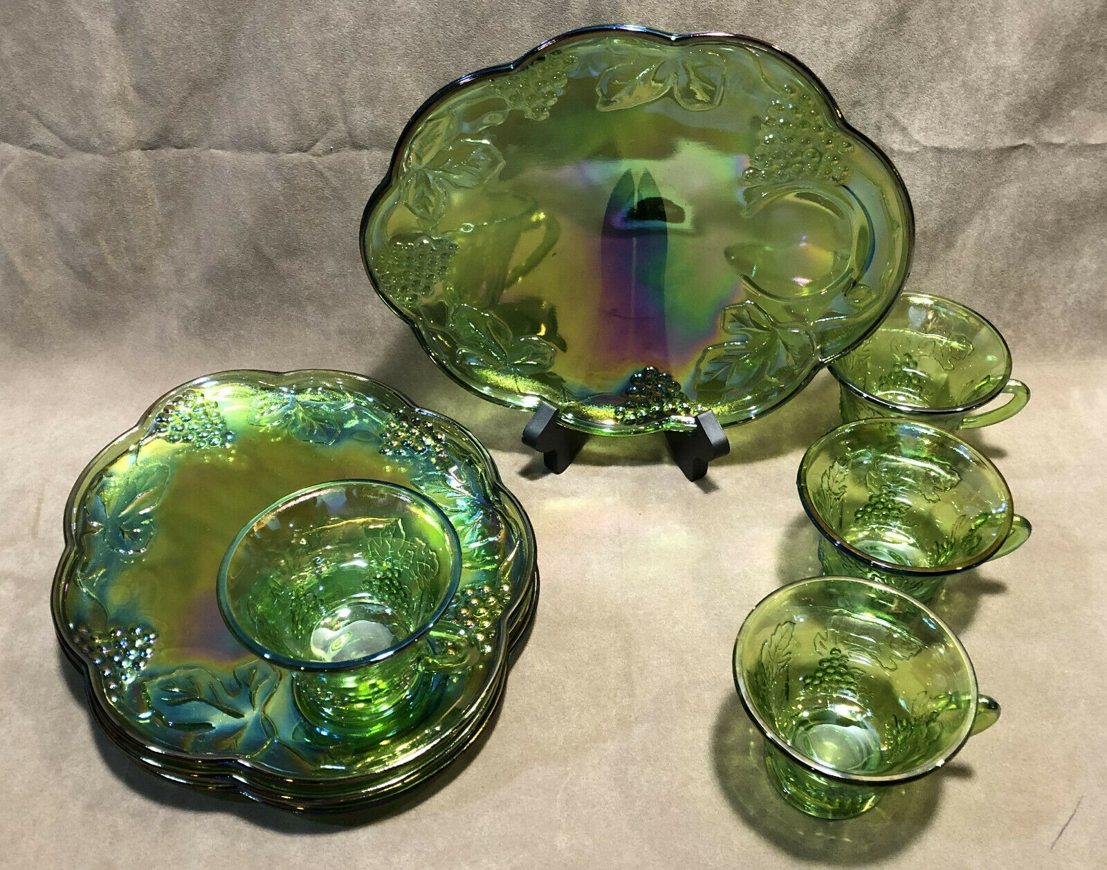 Indiana Glass Iridescent Lime Carnival Glass 8 Pc Harvest Snack Set 1970’s